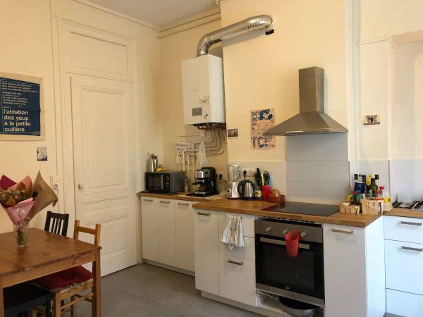 Colocation / Appartement 6 pièces de 120 m², Lyon, Cours Gambetta / Photo 2