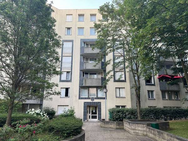 Colocation / Appartement 2 pièces de 52 m², Vanves, Rue Jean Bleuzen / Photo 6