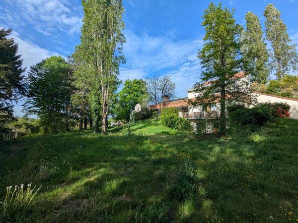 Sous-location / Maison 7 pièces de 200 m², Limoges, Rue de Saint Gence / Photo 2