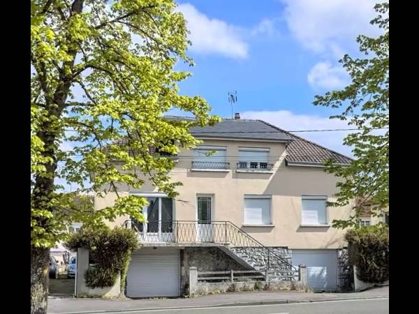 Colocation / Maison 6 pièces de 150 m², Laval, Avenue de Tours / Photo 9