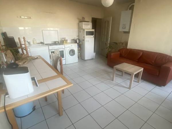Colocation / Appartement 3 pièces de 70 m², Lyon, Rue de l'Annonciade / Photo 2