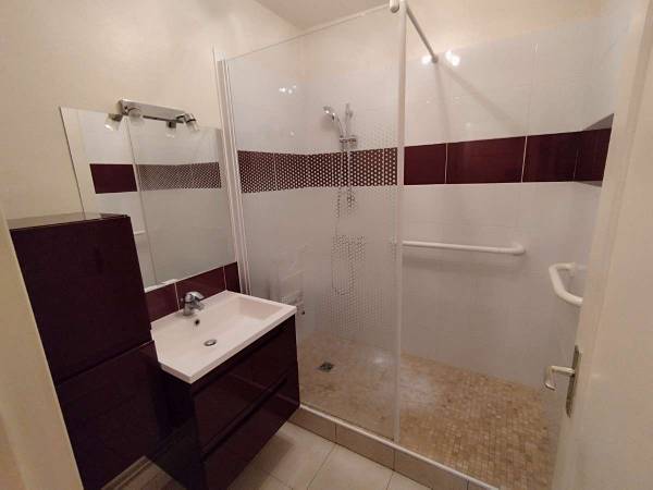 Colocation / Appartement 5 pièces de 85 m², Le Mans, Rue du Mont Pelvoux / Photo 6