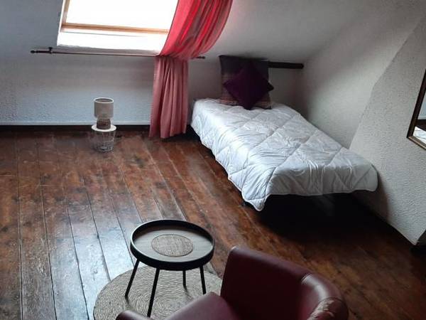 Location / Appartement 1 pièce, Valenciennes / Photo 2