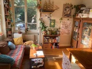 Sublet / 6 rooms house · 300 m², Lyon, Rue Jean Sarrazin