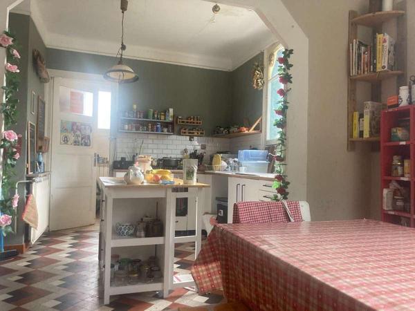 Sous-location / Maison 6 pièces de 300 m², Lyon, Rue Jean Sarrazin / Photo 2