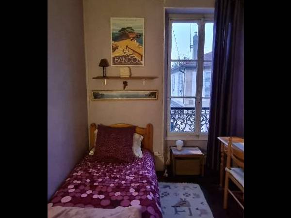 Colocation / Appartement 4 pièces de 80 m², Le Vésinet, Rue Henri Cloppet / Photo 2