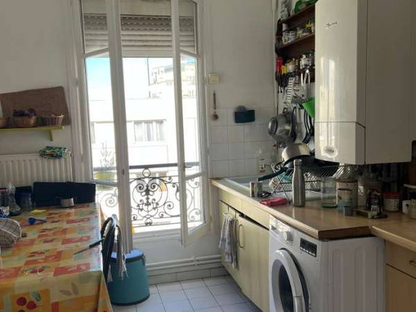 Colocation / Appartement 3 pièces de 60 m², Paris, Rue Rubens / Photo 2