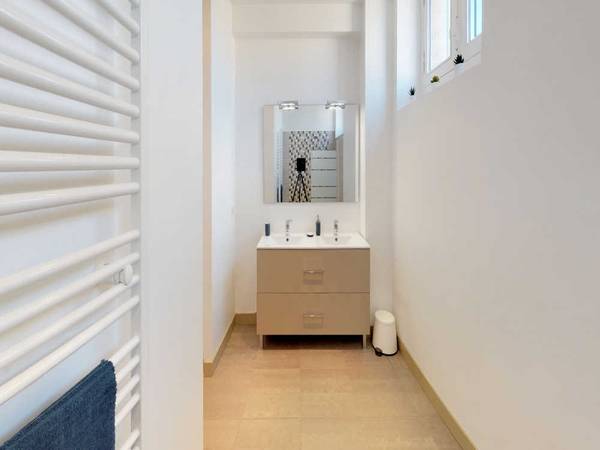 Colocation / Appartement 5 pièces de 140 m², Bordeaux, Rue Vital Carles / Photo 21