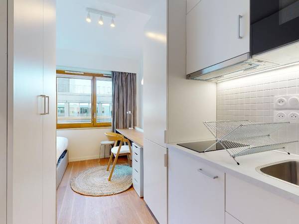 Location / Appartement 1 pièce de 15 m², Paris, 5/7 Impasse des Deux Cousins, / Photo 2