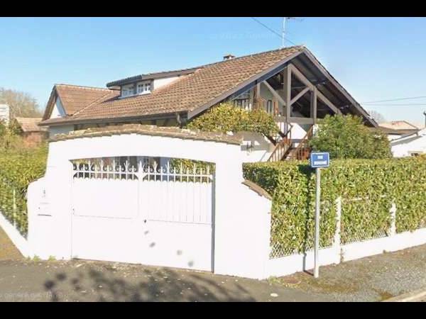 Colocation / Maison 6 pièces de 140 m², Pessac, Allée des Charmes / Photo 7