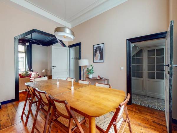 Colocation / Appartement 8 pièces de 255 m², Etterbeek, 23, Rue du Clocher, / Photo 2