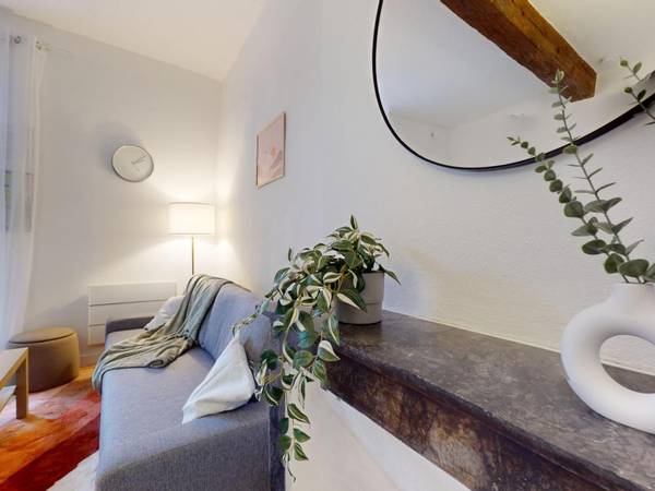 Location / Appartement 2 pièces de 30 m², Montpellier, Rue du Collège Duvergier / Photo 2