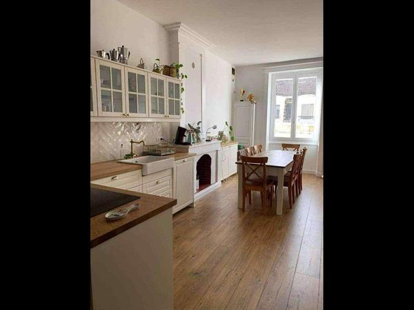 Colocation / Appartement 5 pièces de 160 m², Roanne, Rue Anatole France / Photo 3