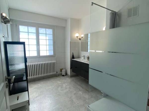Colocation / Appartement 6 pièces de 124 m², Valence, Rue Montplaisir / Photo 6