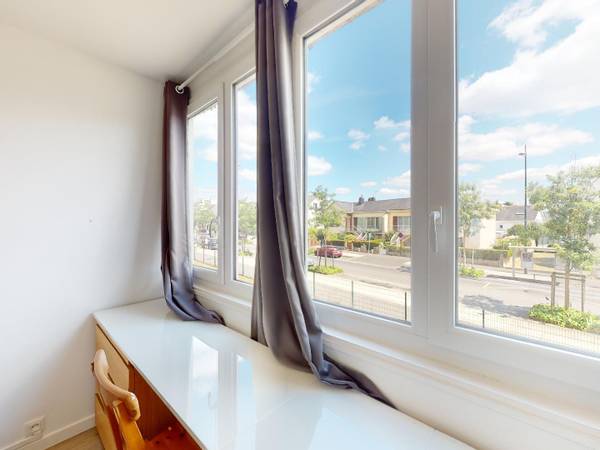 Colocation / Appartement 3 pièces de 45 m², Saint-Herblain, Avenue des Thébaudières / Photo 2