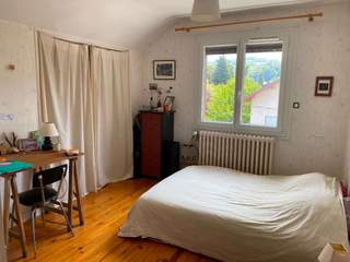 Colocation / 7 rooms house · 120 m², Chambéry, Rue de la Galopaz