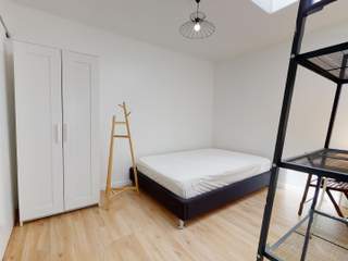 Flatsharing / 5-bedroom flat · 85 m², Talence, Cours du Marechal Gallieni