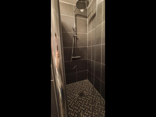 Colocation / Appartement 4 pièces de 80 m², Corbeil-Essonnes, Place Lèon Cassé / Photo 2