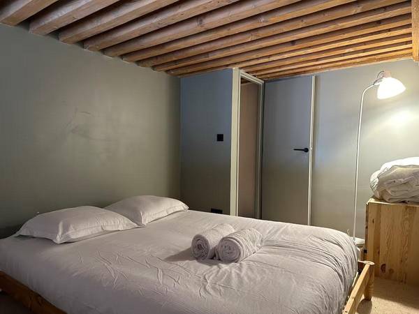 Sublet / 3-bedroom flat · 90 m², Lyon, Place Chardonnet / Photo 6