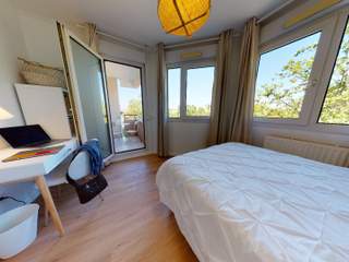 Colocation / Appartement 4 pièces de 72 m², Lyon, Rue Professeur Beauvisage