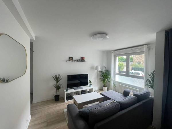 Colocation / Appartement 3 pièces de 52 m², Issy-les-Moulineaux, Allée Maximilien Luce / Photo 2