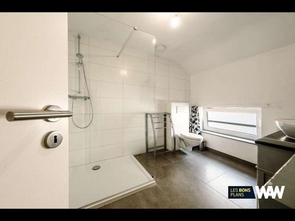 Chambre pour étudiant / Maison 10 pièces de 150 m², Liège, Rue Latour / Photo 9