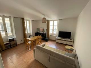 Rental / 2-bedroom flat · 42 m², Marseille, Rue des Mauvestis
