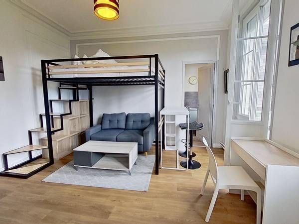 Location / Appartement 1 pièce de 25 m², Rouen, Rue Saint-Maur / Photo 2