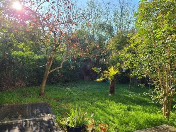 Sous-location / Maison 9 pièces de 80 m², Toulouse, Rue Paul Lambert / Photo 2