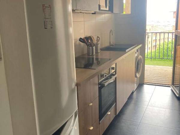 Colocation / Appartement 4 pièces de 73 m², Toulouse, Avenue Georges Pompidou / Photo 2