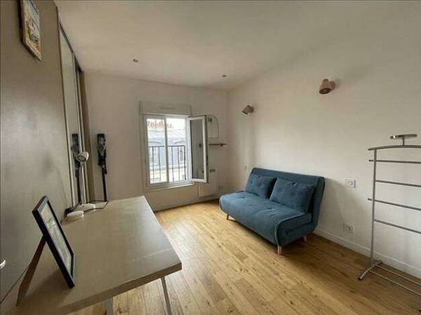 Colocation / Appartement 5 pièces de 60 m², Paris, Rue Charles V / Photo 2