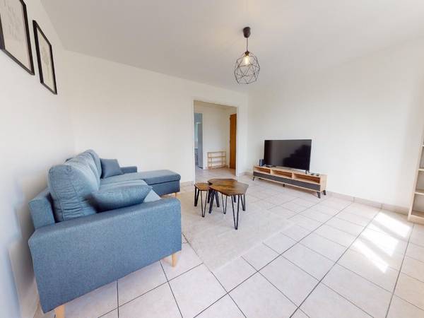 Colocation / Appartement 5 pièces de 82 m², Valence, Rue Marx Dormoy / Photo 2