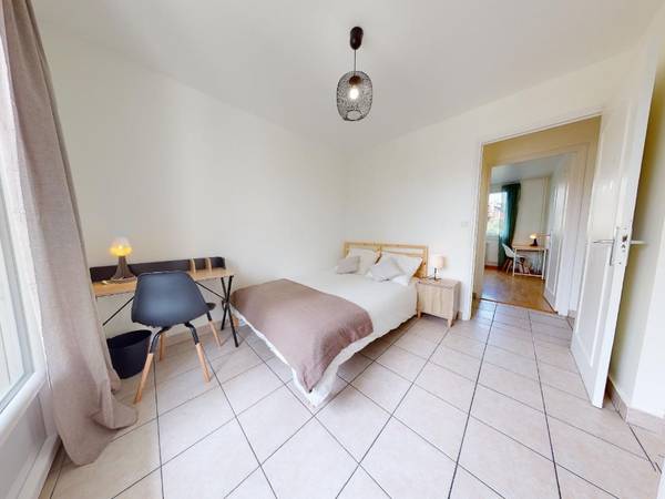 Colocation / Appartement 5 pièces de 82 m², Valence, Rue Marx Dormoy / Photo 15