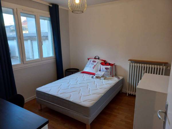 Colocation / Appartement 4 pièces de 62 m², Dijon, Avenue Aristide Briand / Photo 3