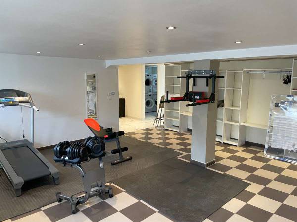 Colocation / Appartement 7 pièces de 130 m², Le Bourget, Rue Mireille / Photo 11