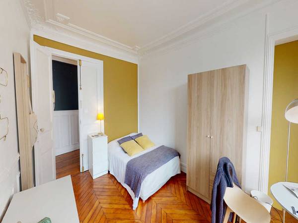 Colocation / Appartement 4 pièces de 90 m², Paris, Boulevard de Port-Royal / Photo 2