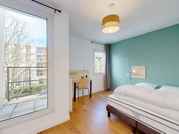 Colocation / Appartement 6 pièces de 95 m², Villejuif, 5 Place du Méridien, / Photo 8