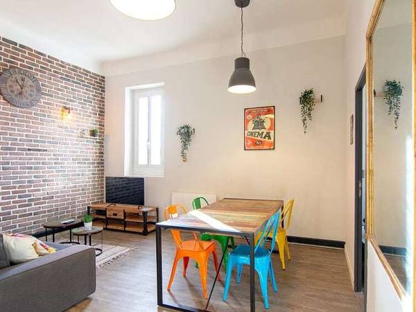 Colocation / Appartement 4 pièces de 60 m², Marseille, Rue Marcel Sembat / Photo 2