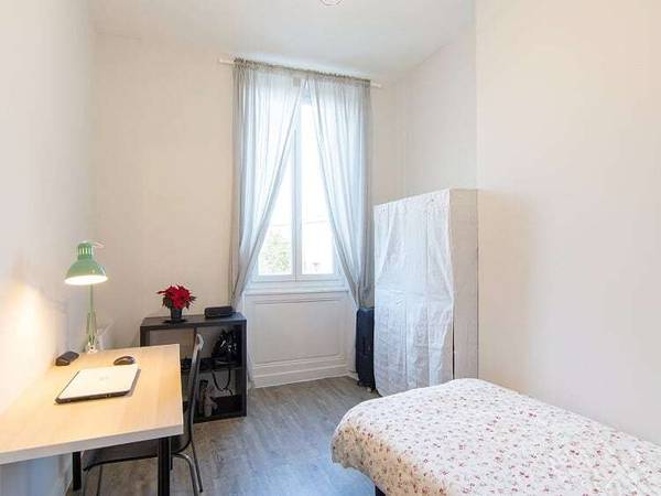 Colocation / Appartement 4 pièces de 60 m², Marseille, Rue Marcel Sembat / Photo 9