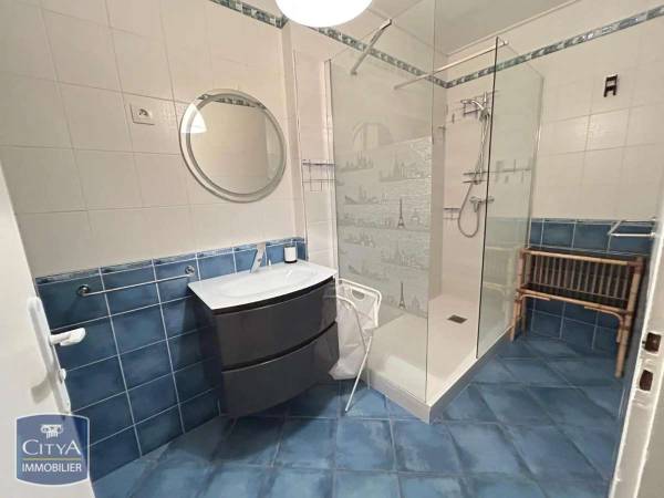 Location / Appartement 5 pièces de 108 m², Grenoble, Boulevard Clemenceau / Photo 2