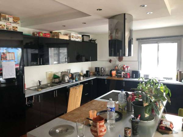 Colocation / Appartement 8 pièces de 179 m², Rezé, Rue Leschaud / Photo 2