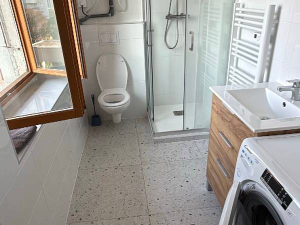 Location / Appartement 1 pièce de 21 m², Gaillard, Rue de Genève / Photo 4