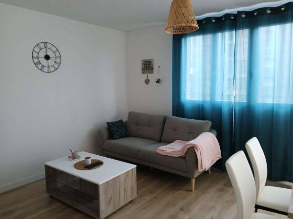 Colocation / Appartement 4 pièces de 72 m², Besançon, Rue de Fontaine-Écu / Photo 9
