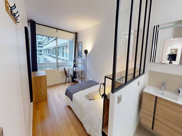 Colocation / Appartement 4 pièces de 90 m², Paris, Rue de Vouillé / Photo 2