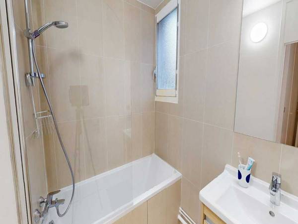 Colocation / Appartement 4 pièces de 90 m², Paris, Rue de Vouillé / Photo 15