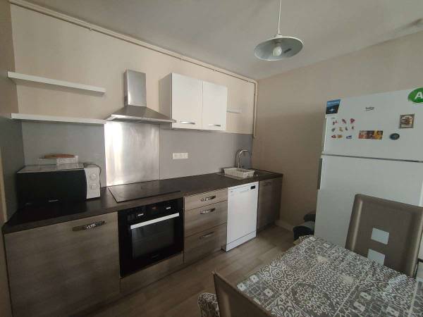 Colocation / Immeuble 4 pièces de 94 m², Limoges, Boulevard Victor Hugo / Photo 2