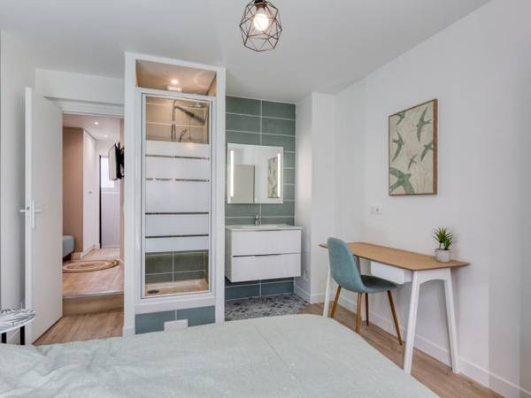 Colocation / Appartement 5 pièces de 58 m², Cachan, Rue de Provence / Photo 2
