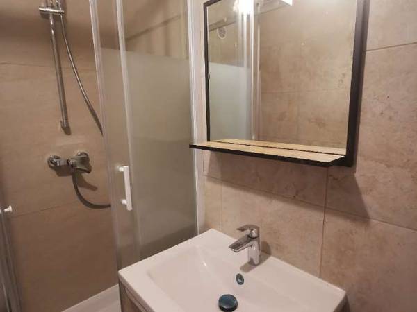 Colocation / Appartement 6 pièces de 83 m², Vaulx-en-Velin, Chemin des Barques / Photo 4