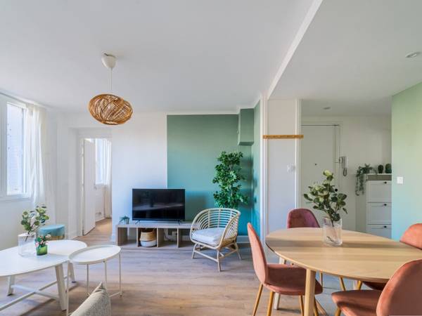 Colocation / Appartement 4 pièces de 63 m², Villeurbanne, Avenue Auguste Blanqui / Photo 2
