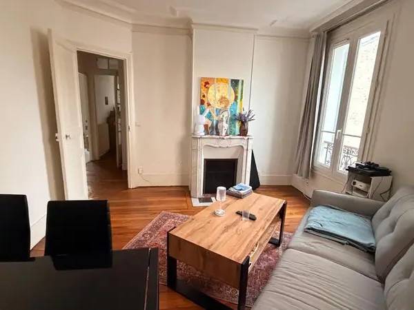 Colocation / Appartement 3 pièces de 63 m², Asnières-sur-Seine, Rue des Bourguignons / Photo 2